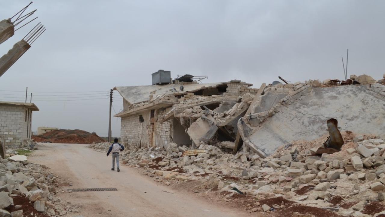 En tjänsteman menar att Ryssland attackerar inrättningar som sjukhus och bagerier för att driva civilbefolkningen på flykt. Arkivbild.