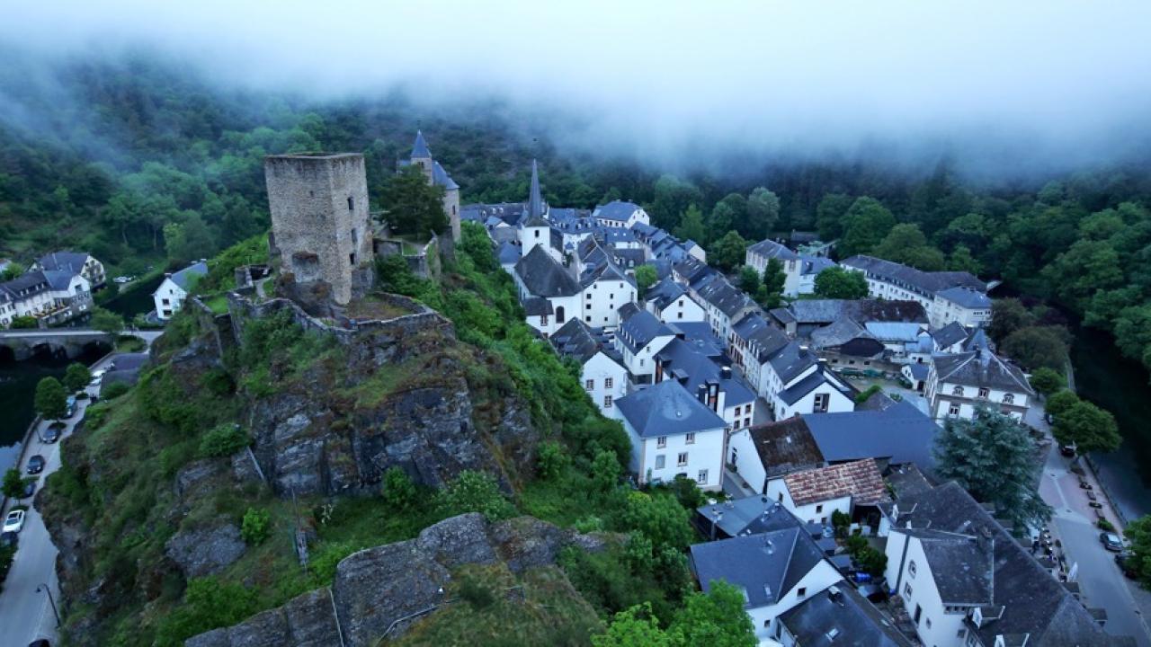 Tre frågor ställdes under söndagens folkomröstning. Arkivbild.