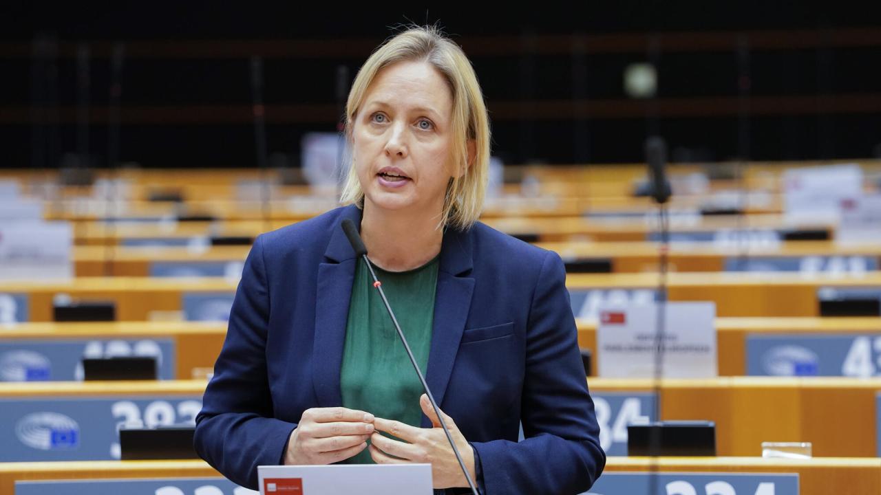 EU:s nya klimatlag ska vara färdigförhandlad i mars, men än har Europaparlamentet och ministerrådet svåra frågor kvar att enas om.