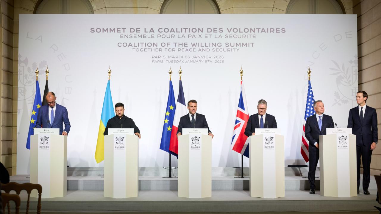 Tysklands förbundskansler Friedrich Merz, Ukrainas president Volodymyr Zelenskyj, Frankrikes president Emmanuel Macron, Storbritanniens premiärminister Keir Starmer, USA:s Ukrainasändebud och Donald Trumps svärson Jared Kushner.
