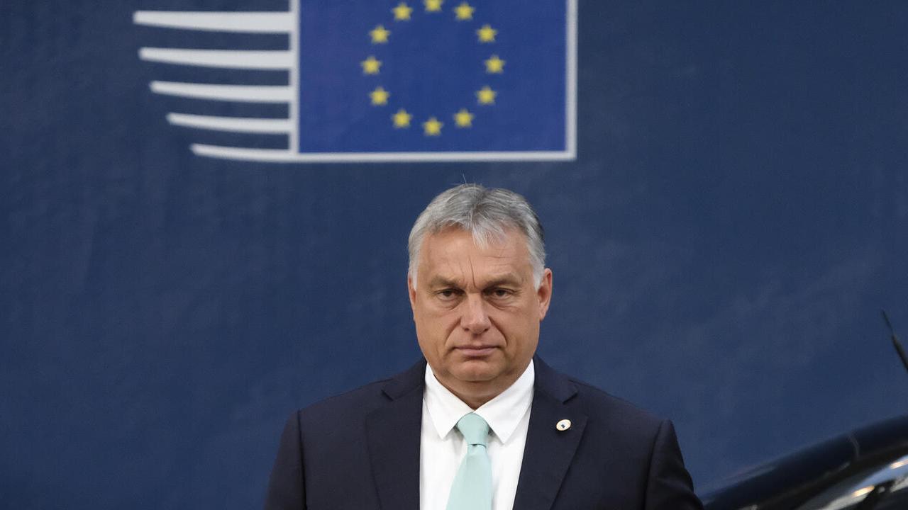 Ungern riskerar att bli än mer isolerad i EU om den sittande premiärministern Viktor Orbáns parti Fidesz vinner i söndagens parlamentsval, tror Perle Petit på tankesmedjan European Policy Centre.  