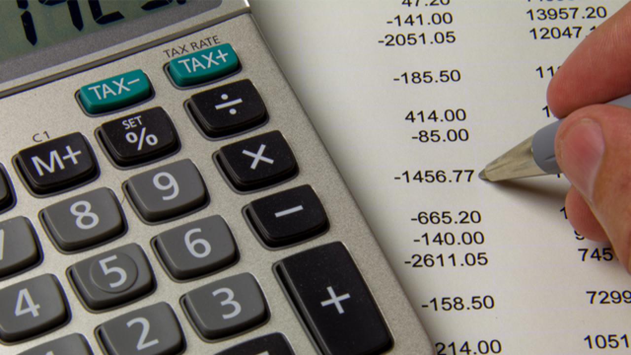 Det är främst medlemsländernas ansvar att kontrollera EU-bidragen skriver, Pierre Schellekens.