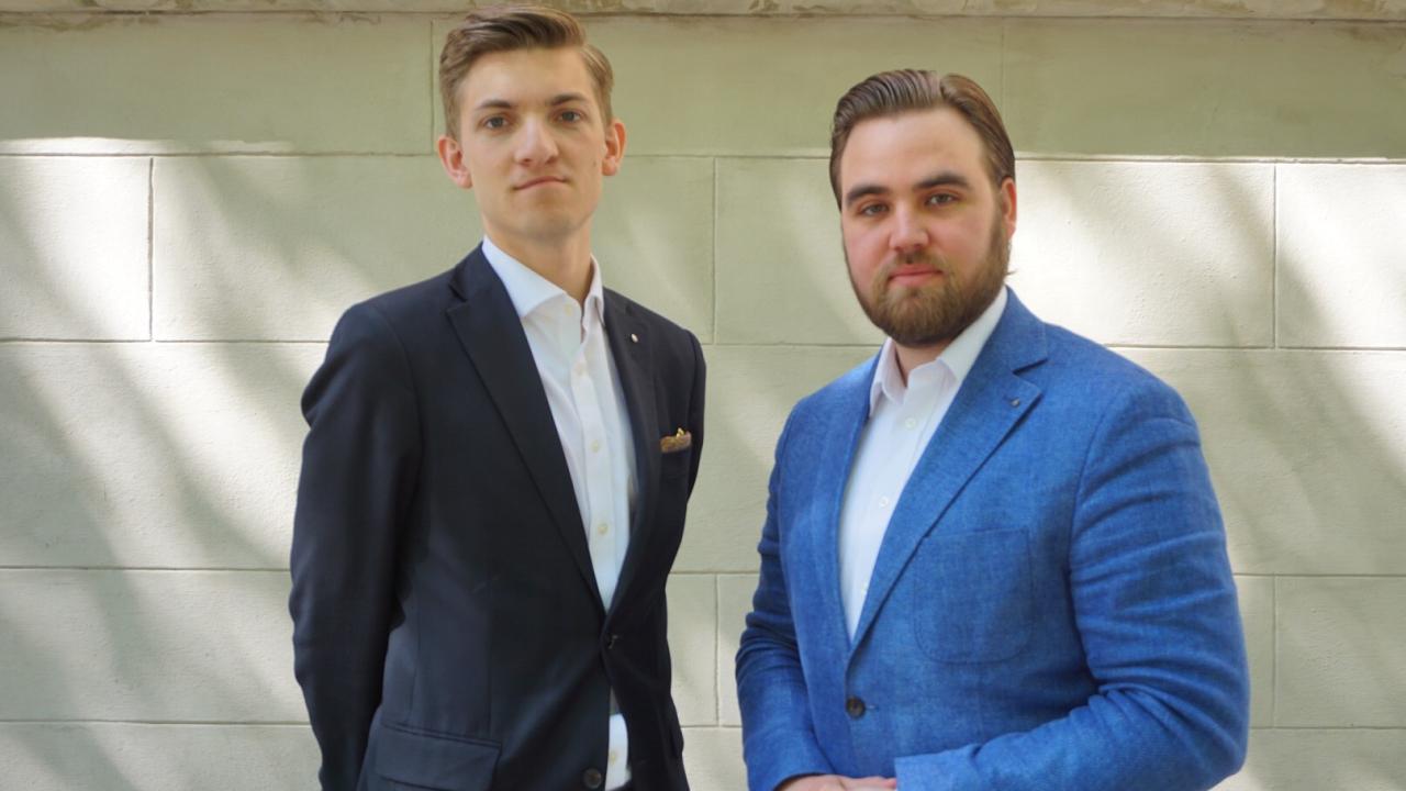 Hugo Selling, ordförande Fria Moderata Studentförbundet och Gustaf Reinfeldt, Internationell sekreterare Fria Moderata Studentförbundet.