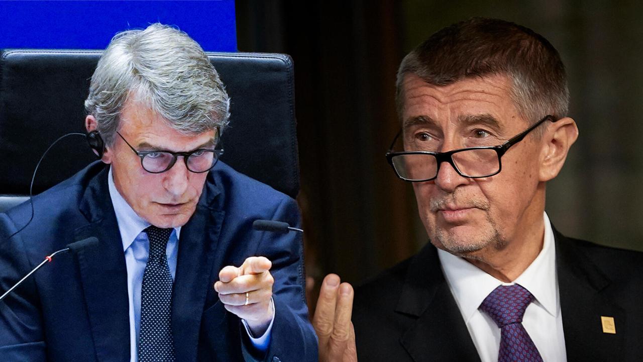 EU-parlamentets talman David Sassoli förklarar för Tjeckiens premiärminister Andrej Babiš att EU-parlamentet har rätt att utreda misstänkt fusk med EU-budgeten. Arkivbild.