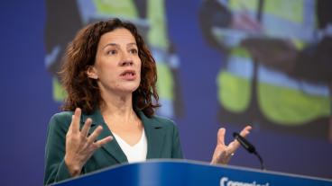 EU-kommissionär Roxana Mînzatu ansvarar bland annat för kvalitetsjobb. 