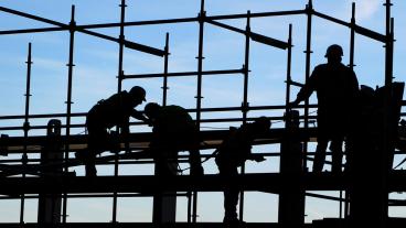  2016 fanns det 2,3 miljoner utstationerade arbetare i EU. Många av dem jobbade i byggsektorn. 