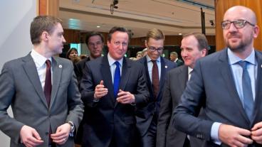 Den brittiske premiärministern David Cameron omgiven av bland annat statsminister Stefan Löfven. Arkivbild.