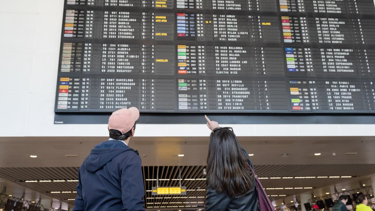 De nya reglerna för flygpassagerare rör bland annat rätt till återbetalning eller ombokning vid inställda avgångar. Arkivbild.