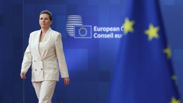 Statsminister Mette Frederiksen (S) deklarerade i veckan sin EU-politik: "Vi befinner oss inte längre i periferin av det europeiska samarbetet".