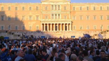 Söndagens folkomröstning har föregåtts av demonstrationer både för ett ja och för ett nej. Arkivbild.