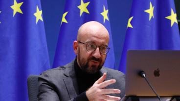 Europeiska rådets ordförande Charles Michel uppkopplad till videomöte.