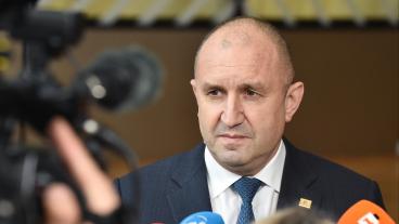 Tidigare president Rumen Radev ser ut att bli valsegrare i söndagens bulgariska parlamentsval. Arkivbild.