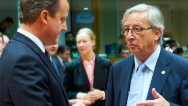 Storbritanniens David Cameron tänker kräva en omröstning om att utse Jean-Claude Juncker till nästa EU-kommissionsordförande. Arkivbild.