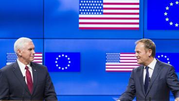 Den amerikanske vicepresidenten Mike Pence och Europeiska rådets ordförande Donald Tusk efter måndagens möte.