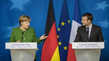 Tysklands Angela Merkel och Frankrikes Emmanuel Macron har enats om hur EMU bör fördjupas, bland annat med en budget för euroländerna. Arkivbild. 
