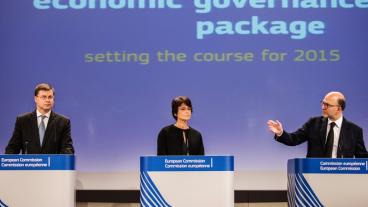 EU-kommissionärerna Valdis Dombrovskis, Marianne Thyssen och Pierre Moscovici.