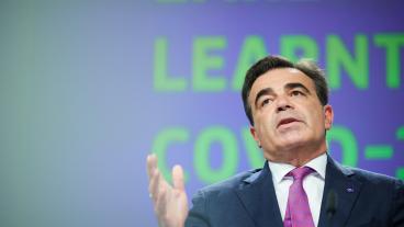 EU-kommissionärer Margaritis Schinas, en konservativ grek.