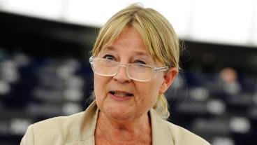Marita Ulvskog (S) oroas att marknadens fria rörlighet tillåts kränka människors rättigheter. Arkivbild.